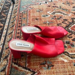 Steve Madden Lexia Red Leather Slip On Squared Open Toe Block Heel Mule Sandals